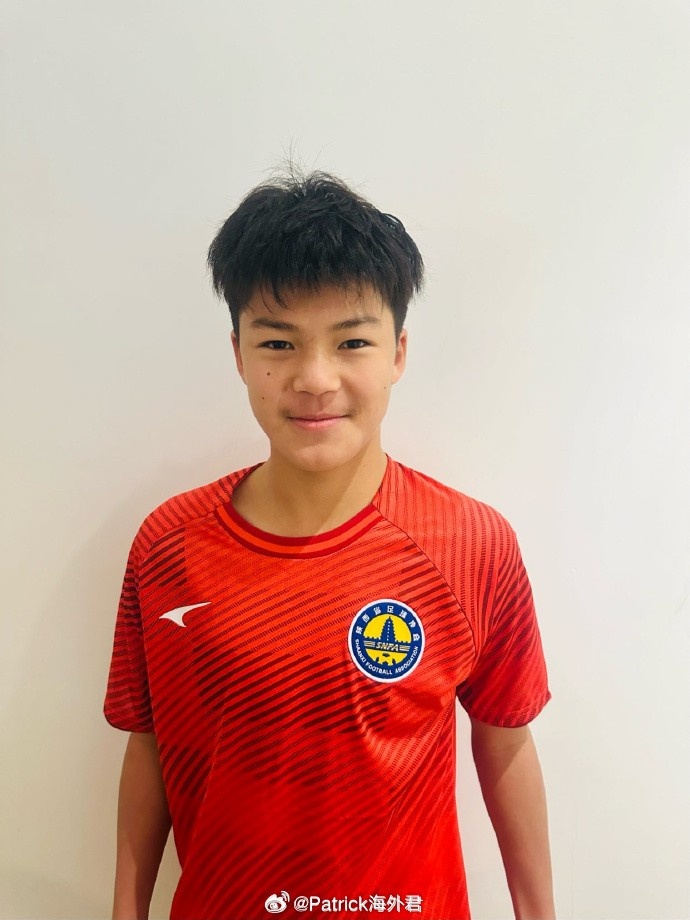 博主：劉凱源本賽季西班牙加泰U16優(yōu)選聯(lián)賽首發(fā)18次，已打入9球