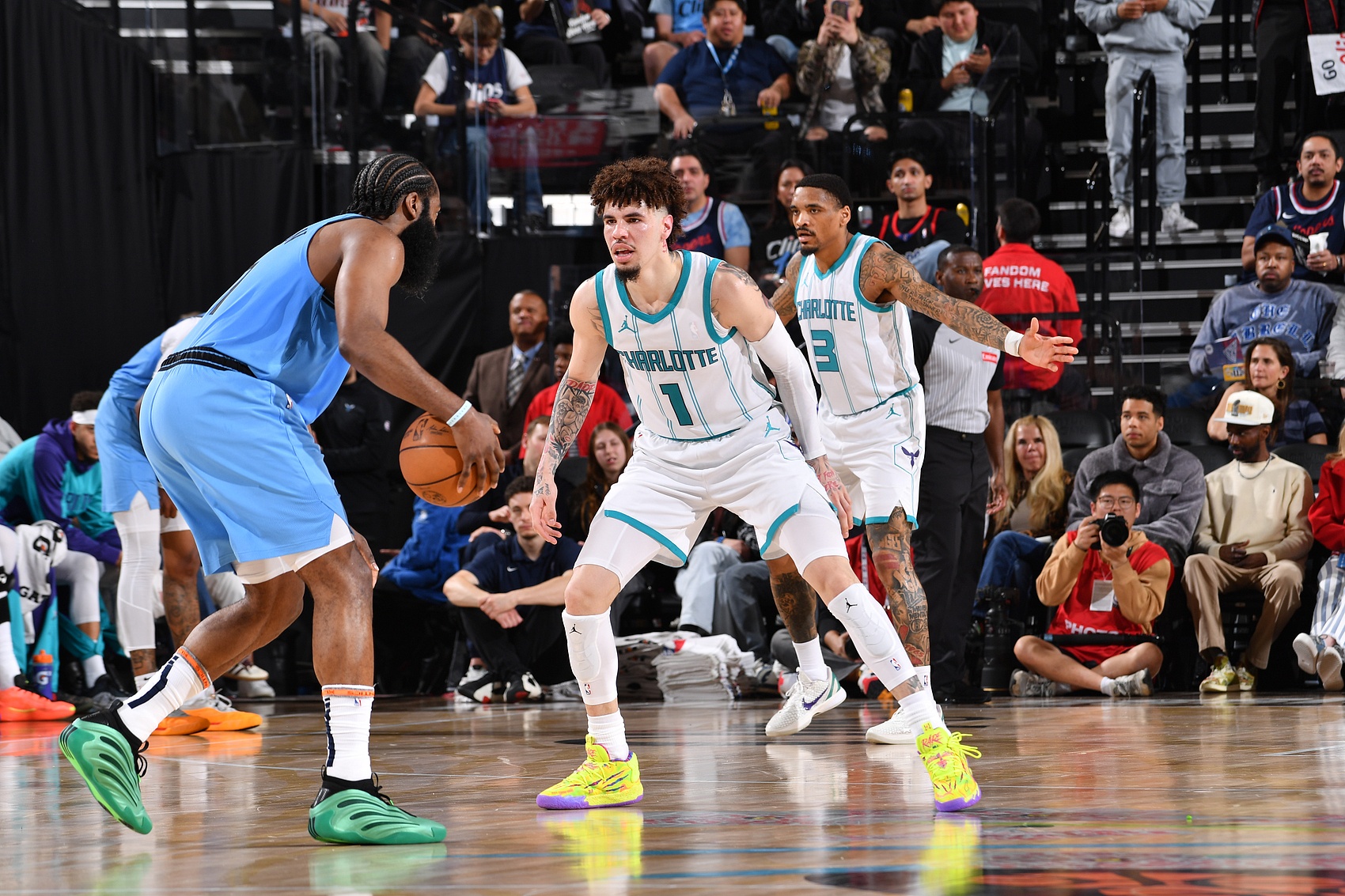 值不值？??美媒模擬交易：快船換來三球 送出鮑科比等3將+1首輪