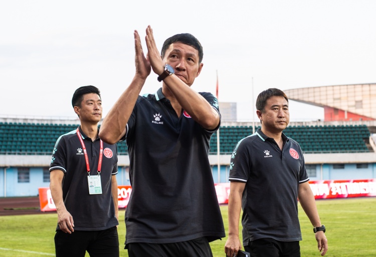 廣州豹客場(chǎng)4-2大逆轉(zhuǎn)重回第三，黎兵：這是廣州豹最需要的精氣神