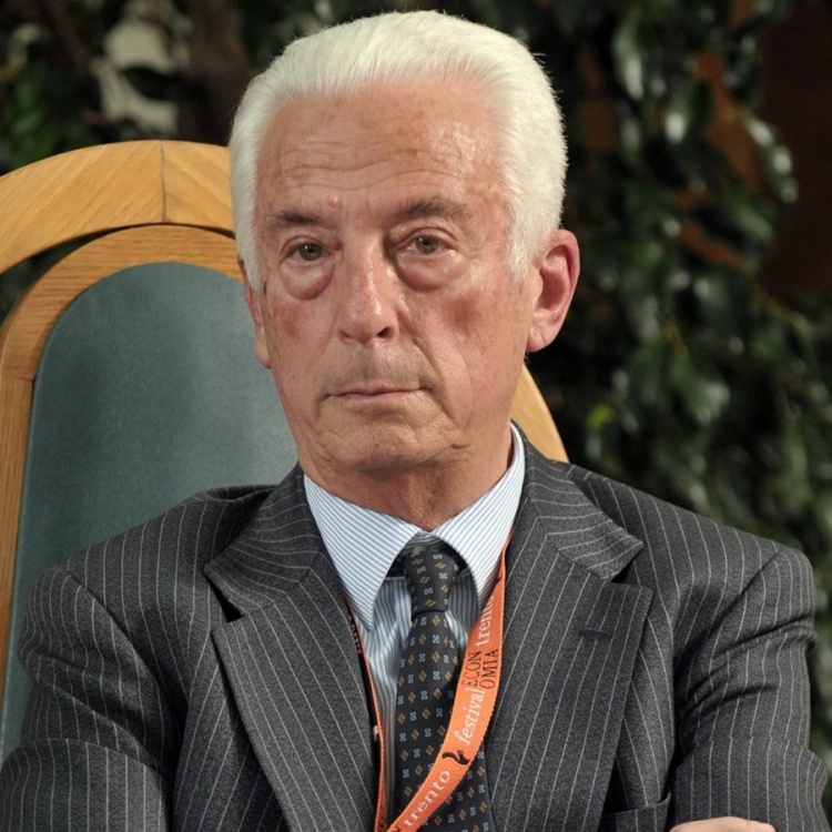 R.I.P. 尤文圖斯前主席弗朗佐-格蘭德-史蒂文斯離世，享年96歲