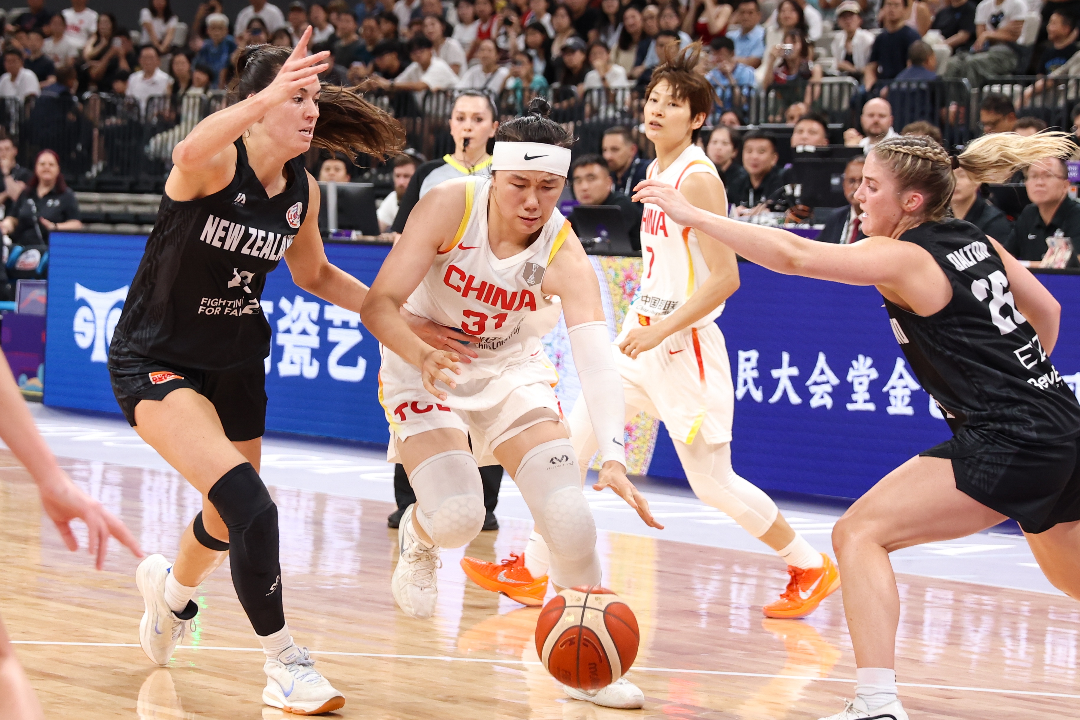 防守尖兵！賈賽琪送出5搶斷 6中1拿到3分4板2助