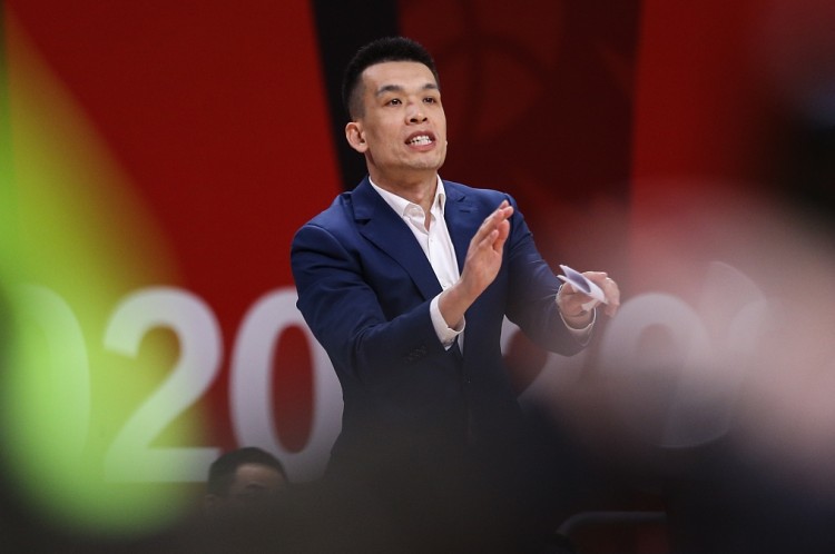 解立彬：總決賽首場的節(jié)奏不亞于CBA 很高興球隊能繼續(xù)進(jìn)步