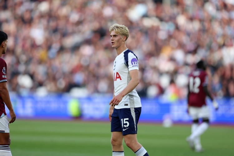 貝里瓦爾：弗蘭克帶來了新鮮的空氣 我一直在練習前插