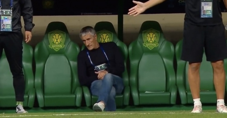 記者：感覺塞蒂恩基本被收權(quán)了，指揮權(quán)未必是他說了算了